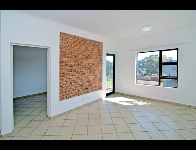 2 BEDROOM PROPERTY TO RENT IN PRINCESS